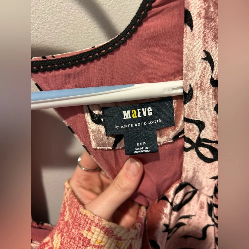 Maeve by Anthropologie Pink and Black Velvet Bow Dress - Picture 3 of 12